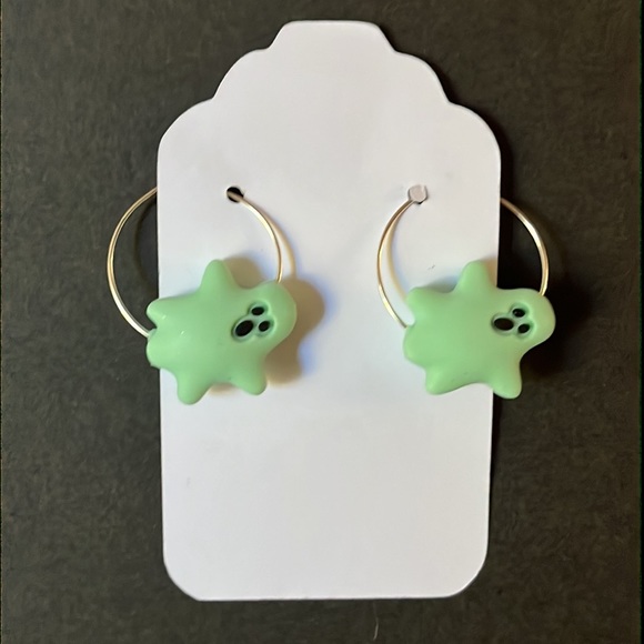HOME MADE Jewelry - 😊FREE😊W/ $25 Purchase - NWT ( Hand Made ) Ghosts earrings, Hoops (Halloween ?)
